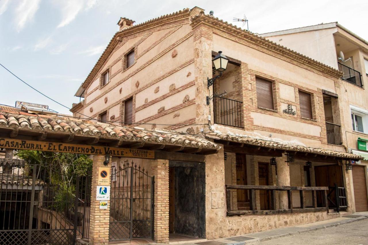 Apartamentos Capricho Del Valle Arroyo Frio Exteriör bild