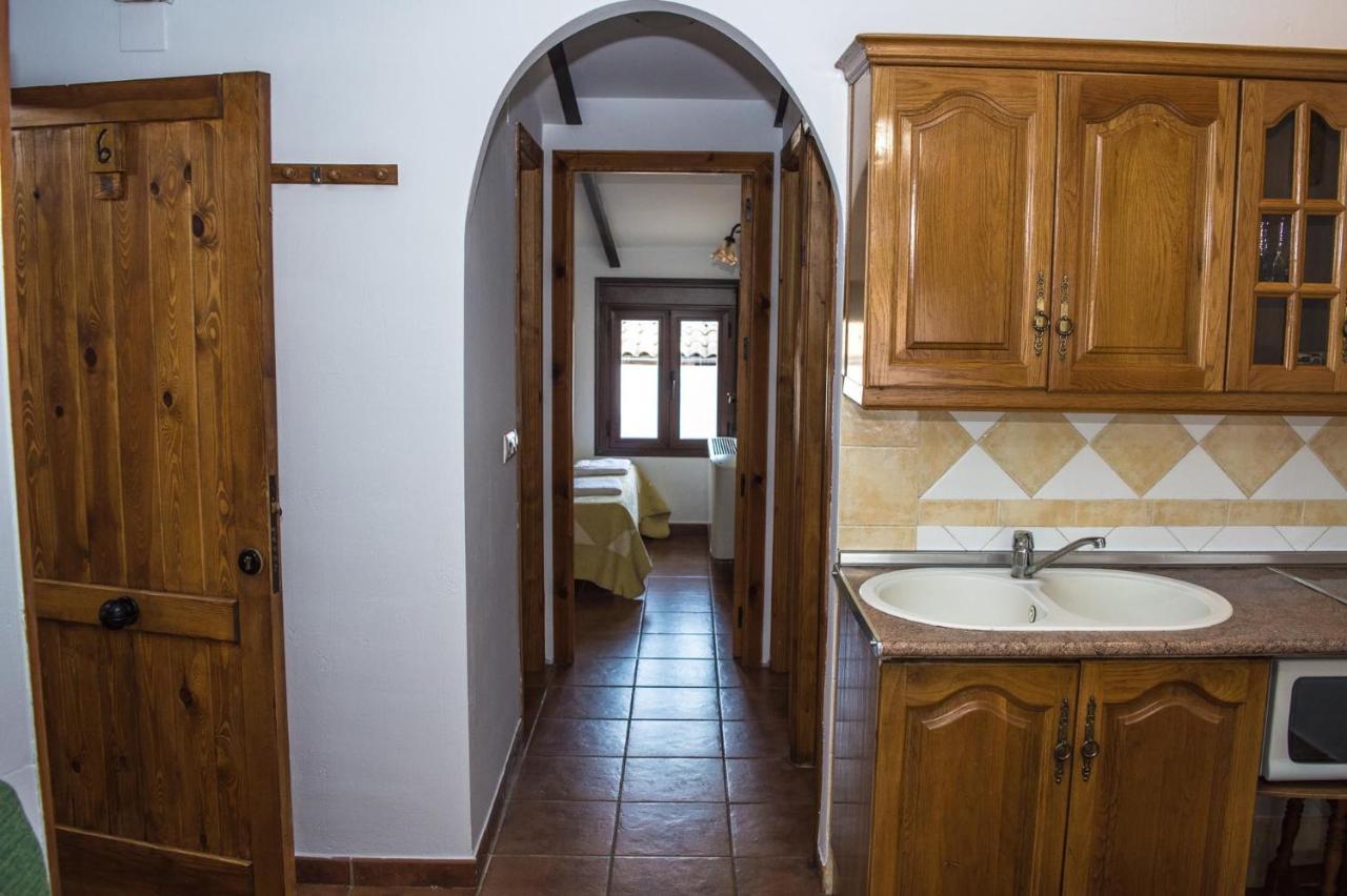 Apartamentos Capricho Del Valle Arroyo Frio Exteriör bild